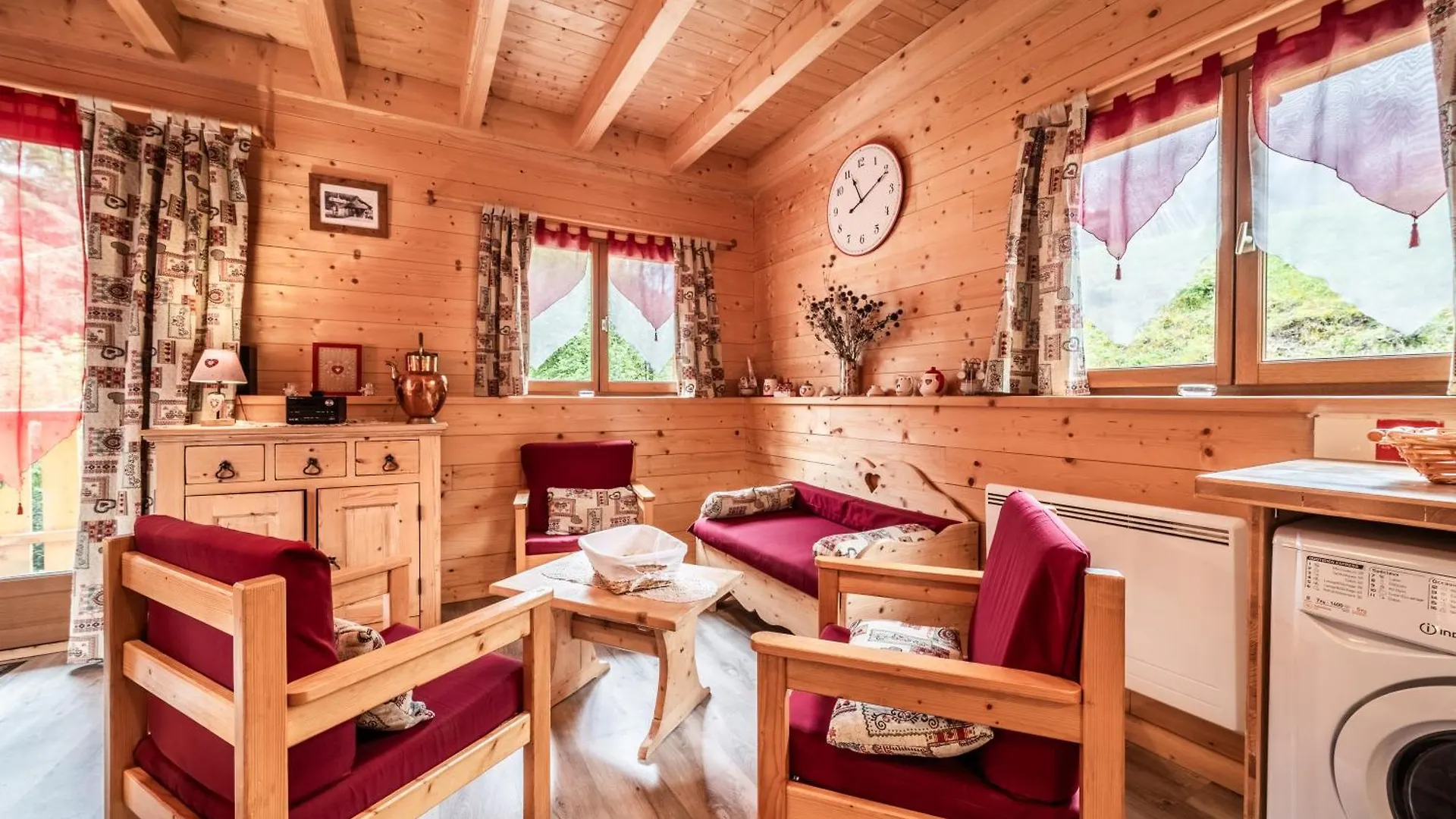 Vacheresse Chalet Esprit Savoyard 0*,