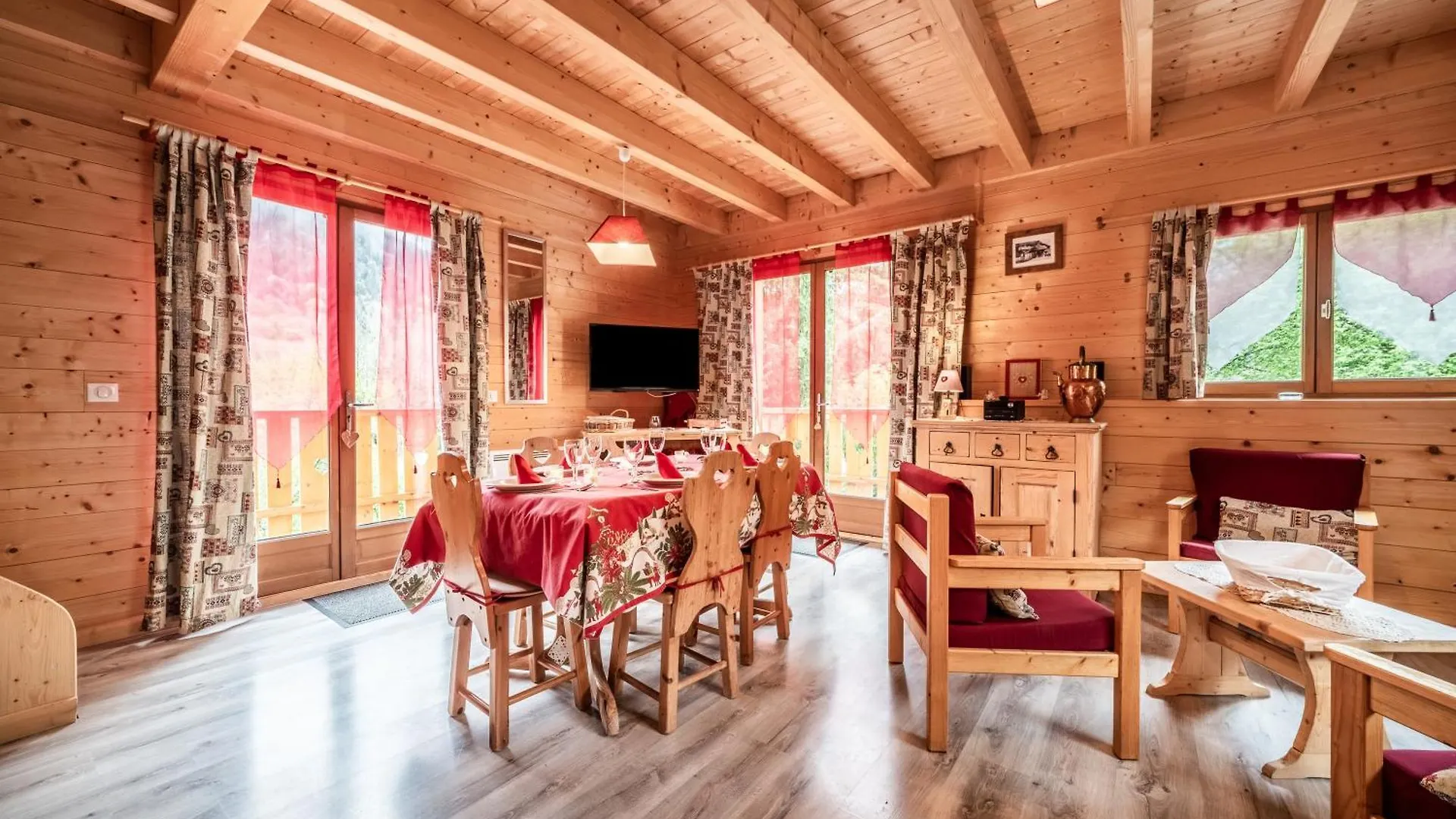 Vacheresse Chalet Esprit Savoyard 0*,  צרפת