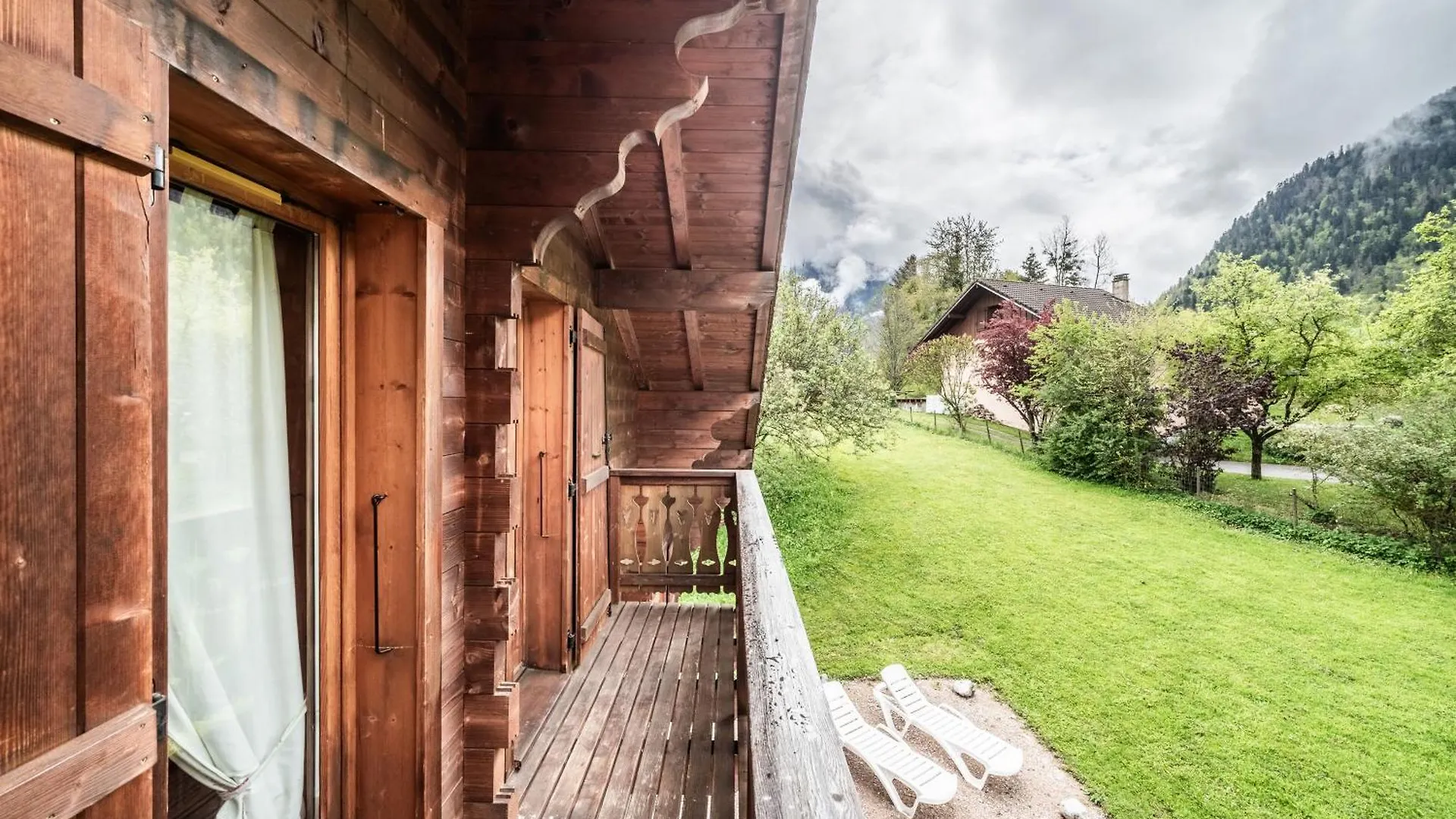 Vacheresse Chalet Esprit Savoyard צרפת
