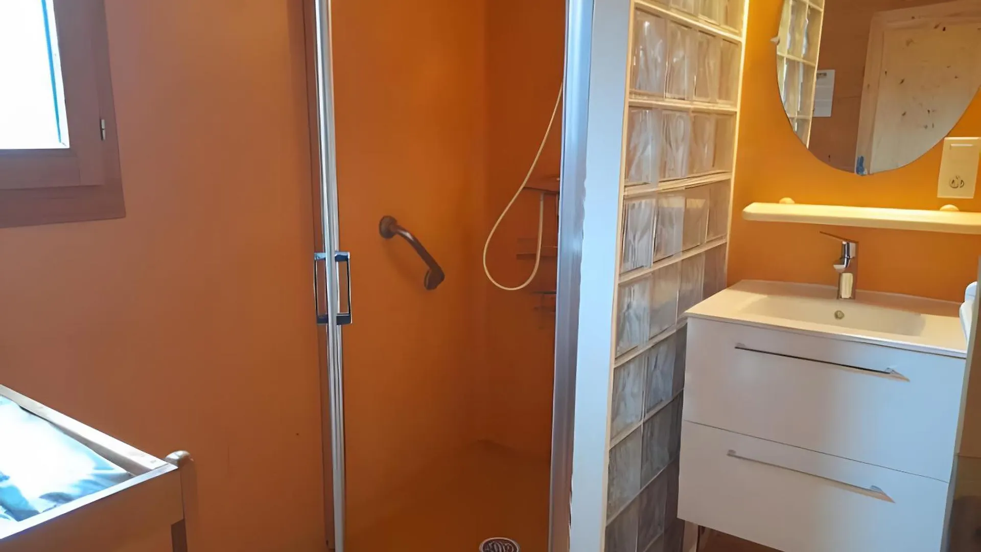 Vacheresse Chalet Esprit Savoyard 0*,  צרפת